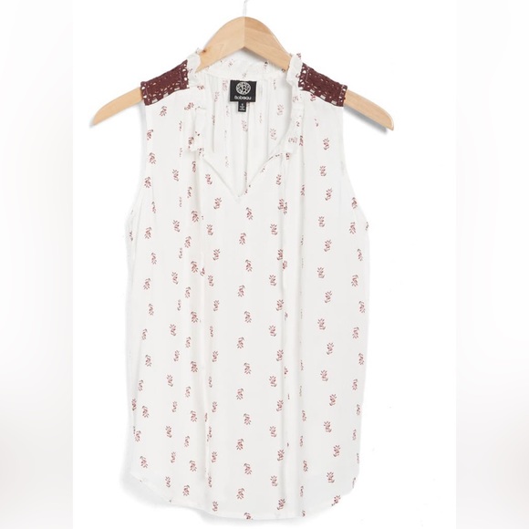 Bobeau Crochet Sleeveless top floral size XS - Picture 3 of 6